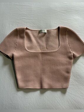 Babaton Sculpt Knit Crop Tee